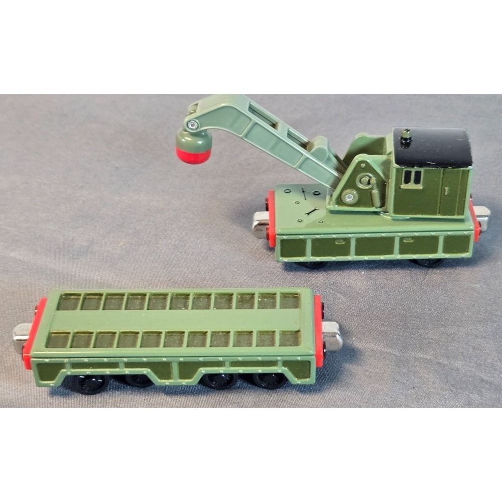 Thomas & Friends Wooden Railway Breakdown Train 2003  Green Crane & Flatbed